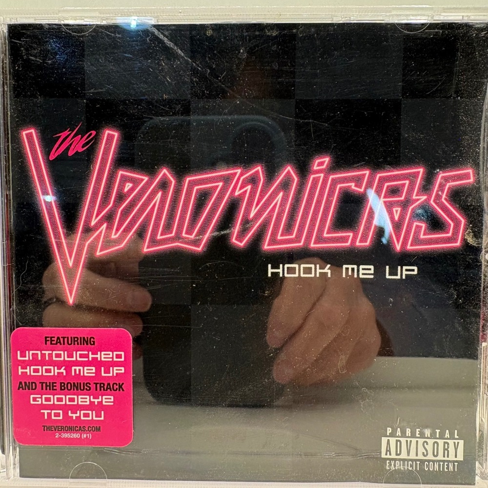 The Veronicas Hook Me Up CD 2007 Sire Records Untouched Goodbye To You 2-395260
